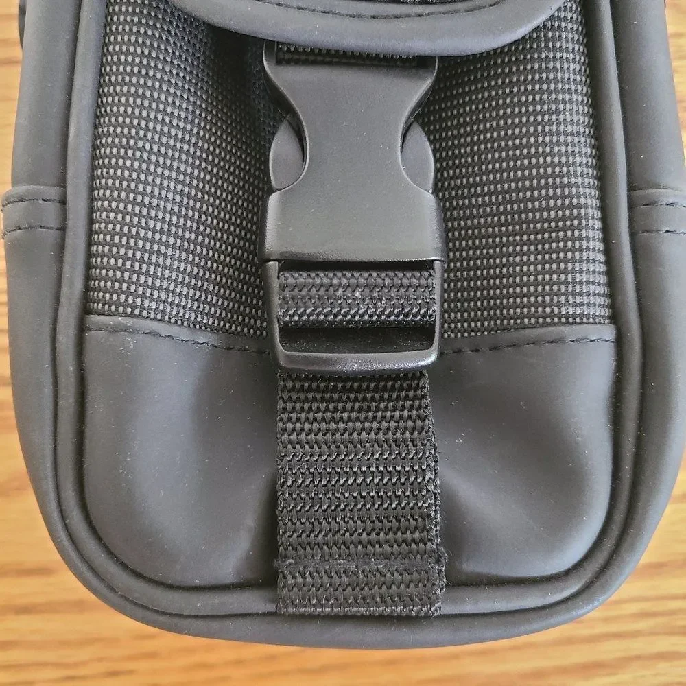 Photo Mate S206R1 Camera Bag With Shoulder Strap Black GUC